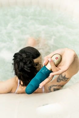 6ff72c4d-0746-42c4-85e9-b5d1c15b3409