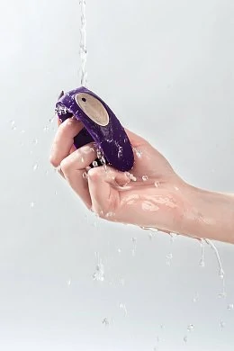 241d27e8-82fd-4ed3-a1f8-12a3a54ddc7d