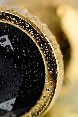 fdfb3bdc-cd72-4c75-b866-60e042b36452