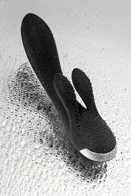 8b0dc5b3-6c9f-49c9-b0c3-6c85e2aa815e