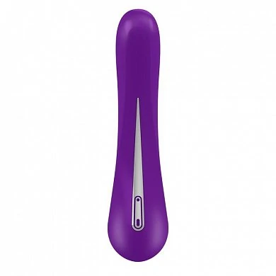 Дизайн: закруглен для удобства использования, кнопки с подствекой, элегантные и мягкие формы.