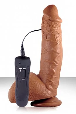 Супер-реалистичный фаллоимитатор с мошонкой на присоске. Слепок звезды Шона Дизеля. 