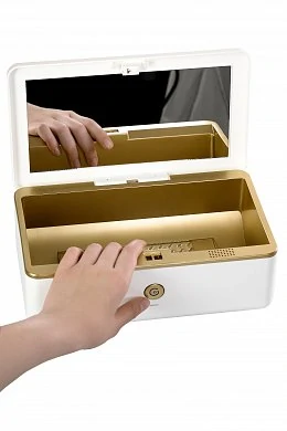 12feb6f7-e1a0-45ac-8e39-9a27b101eac0