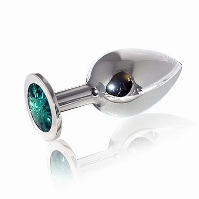 Изготовлена из медицинской стали с шикарными стразами