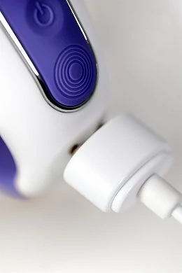 ee881b91-96c6-43fc-bd59-f2f6f1b4c0b2